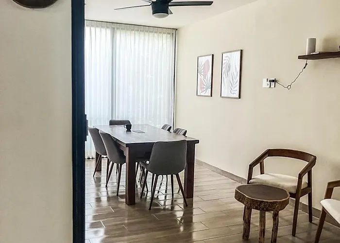 Apartment 15 Min Walking Near Of Beach, Private Pool, 1 Bed, 1 Sofacama, 1 Inflatable Tulum