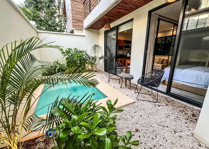 15 Min Walking Near Of Beach, Private Pool, 1 Bed, 1 Sofacama, 1 Inflatable Apartment Tulum